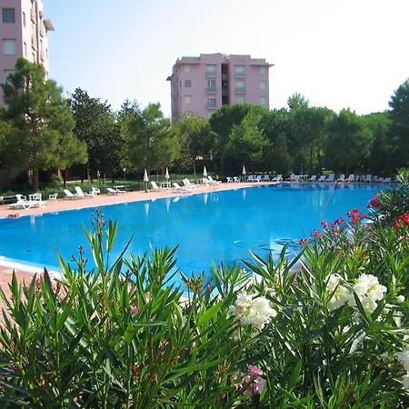458 - Trilocale Climatizzato Al Piano Terra Al Conero Con Due Piscine Parco Giochi E Due Campi Da Tennis Inclusa Nel Prezzo Apartment *
